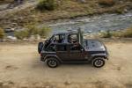 Jeep Wrangler Unlimited Sahara 2018 года (NA)